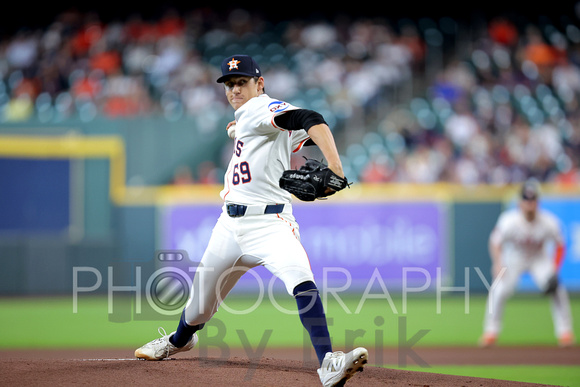 4-30-2025astrosvstigers_005