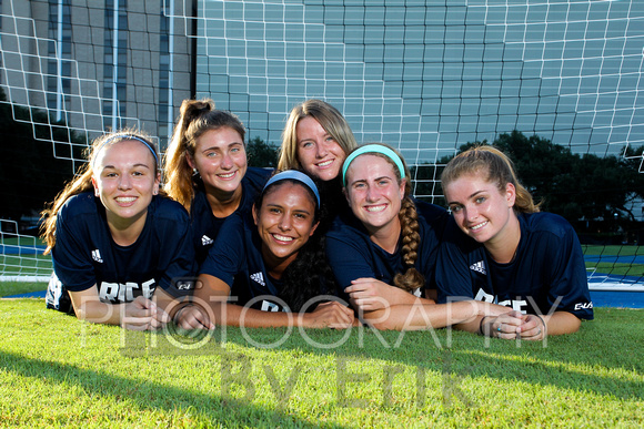 8-5-2016ricesoccerteamportraits_0012converted